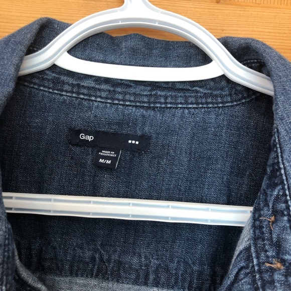 Gap Denim Shirt - Picture 3 of 3